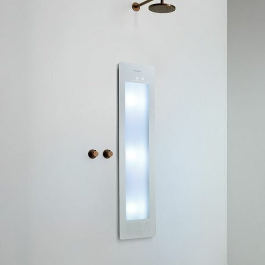 plus m white